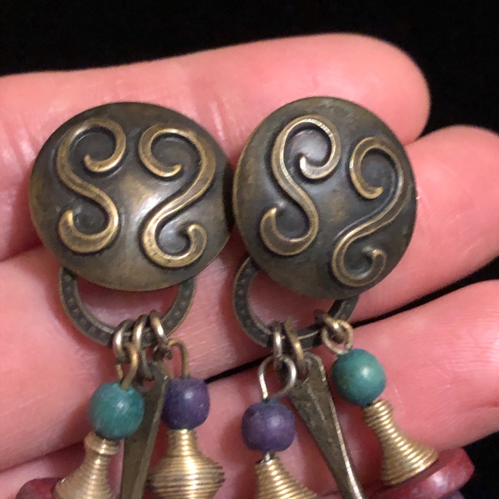 Vintage Colorful Beaded Earrings - Picture 4 of 11